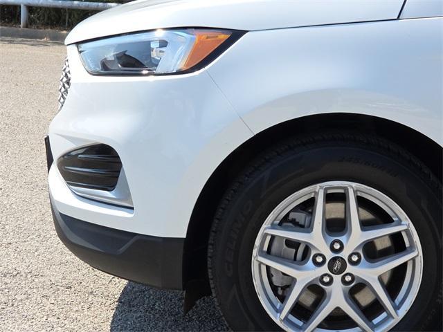 used 2024 Ford Edge car, priced at $22,631