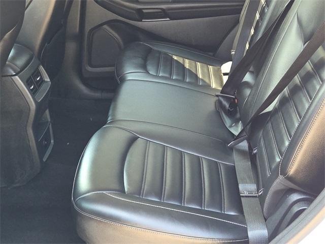 used 2024 Ford Edge car, priced at $22,631