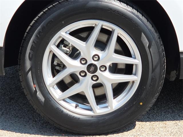 used 2024 Ford Edge car, priced at $22,631