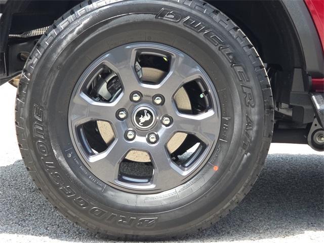 new 2025 Ford Bronco car, priced at $44,189