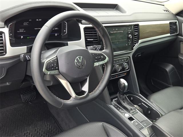 used 2023 Volkswagen Atlas car, priced at $26,994
