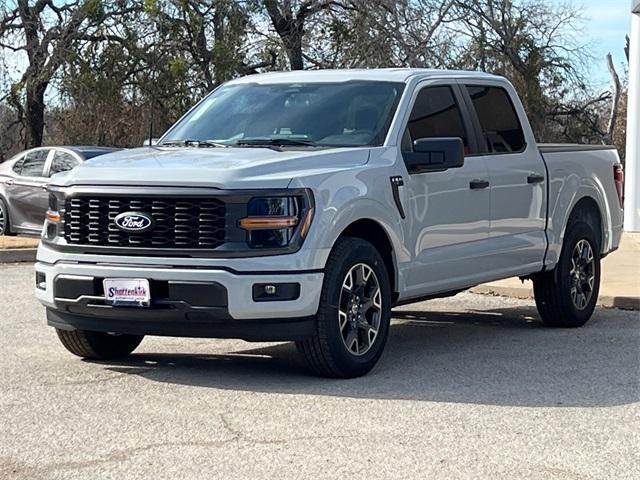 new 2024 Ford F-150 car, priced at $40,306