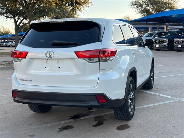 used 2019 Toyota Highlander car, priced at $22,571