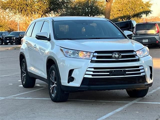 used 2019 Toyota Highlander car, priced at $22,571