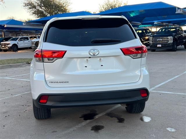 used 2019 Toyota Highlander car, priced at $22,571