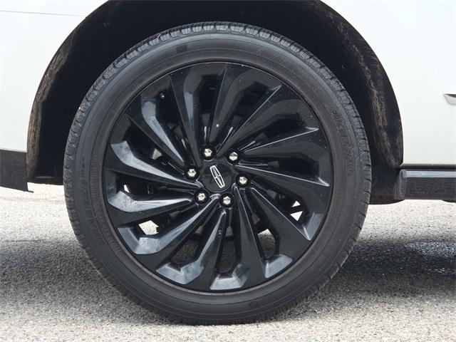 used 2020 Lincoln Navigator car, priced at $39,842