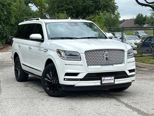 used 2020 Lincoln Navigator car, priced at $40,920