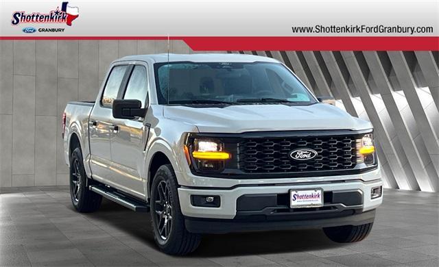 new 2024 Ford F-150 car, priced at $40,922