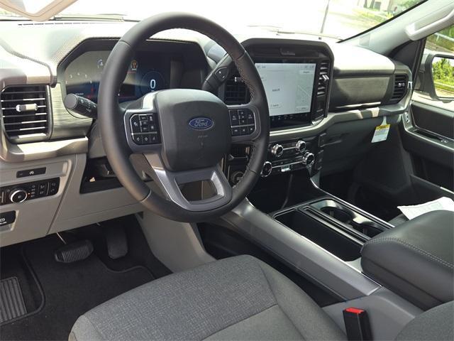 new 2025 Ford F-150 car, priced at $51,602