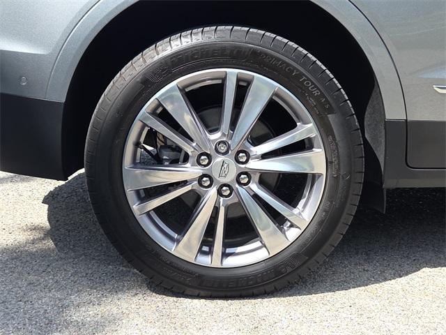 used 2024 Cadillac XT5 car, priced at $47,453