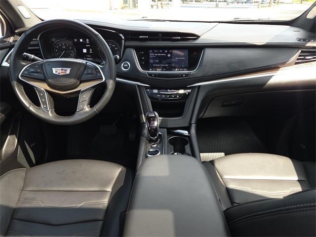 used 2024 Cadillac XT5 car, priced at $47,453