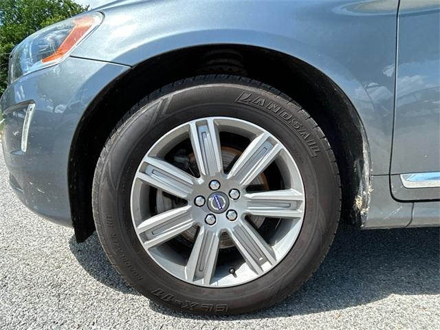 used 2017 Volvo XC60 car, priced at $17,900