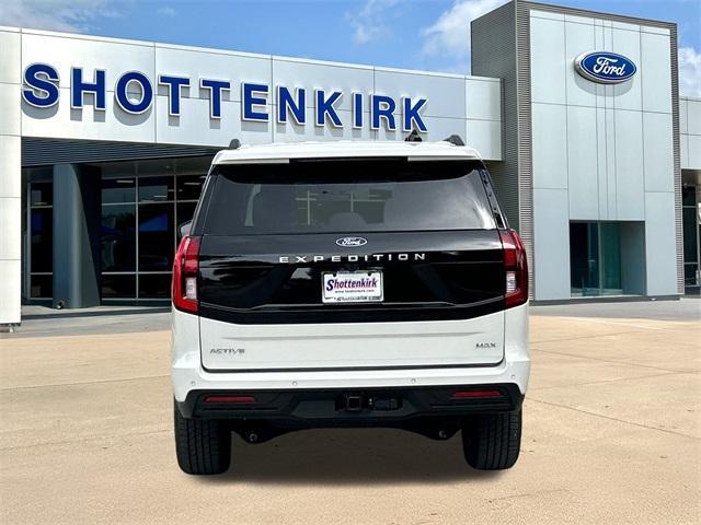 new 2025 Ford Expedition Max car, priced at $72,205
