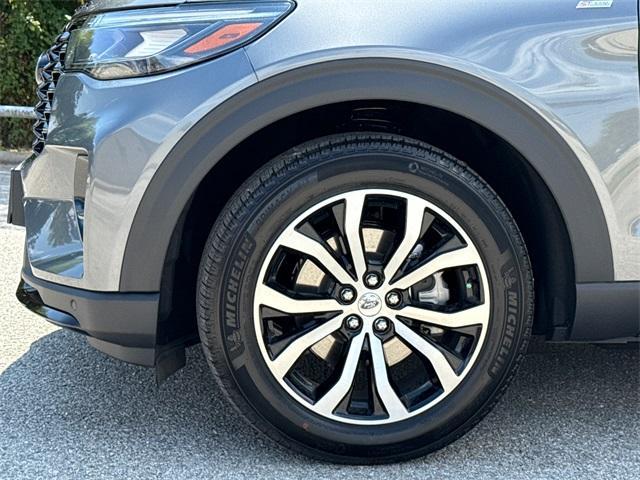 new 2025 Ford Explorer car, priced at $41,829