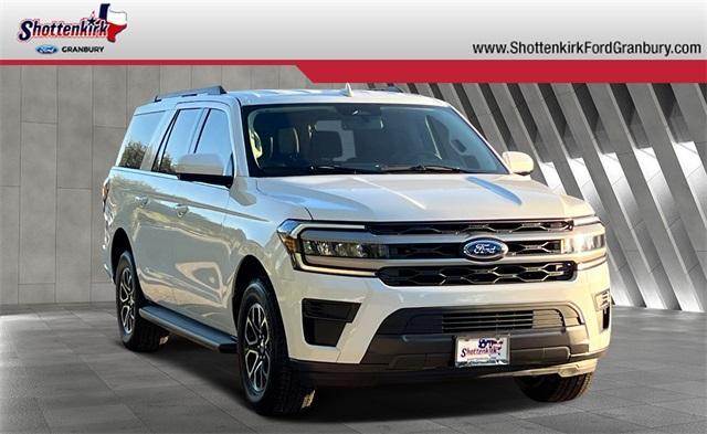 new 2024 Ford Expedition Max car, priced at $59,612