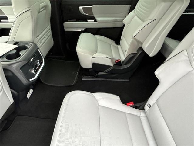 new 2025 Ford Expedition car, priced at $90,990