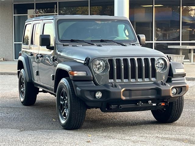 used 2022 Jeep Wrangler Unlimited car, priced at $26,499