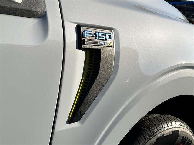 new 2025 Ford F-150 car, priced at $44,333