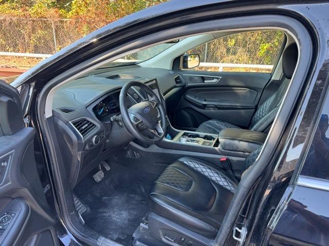 used 2024 Ford Edge car, priced at $27,807