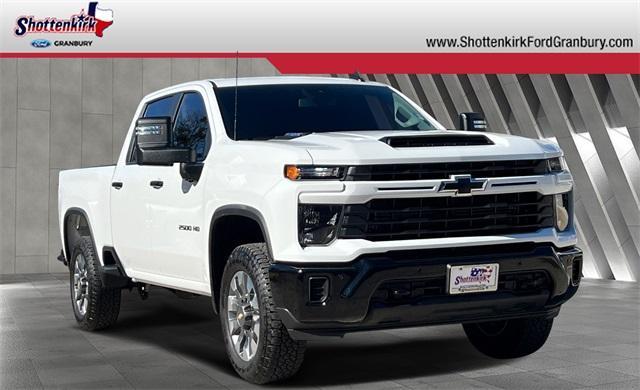 used 2025 Chevrolet Silverado 2500 car, priced at $59,990