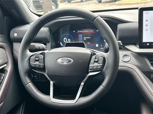 new 2025 Ford Explorer car, priced at $49,523