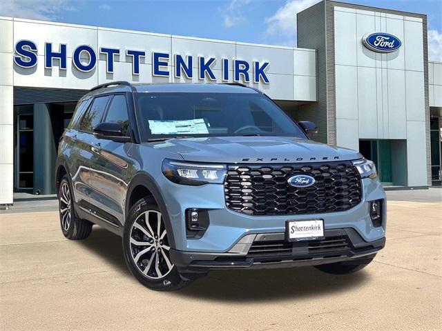 new 2025 Ford Explorer car, priced at $42,777