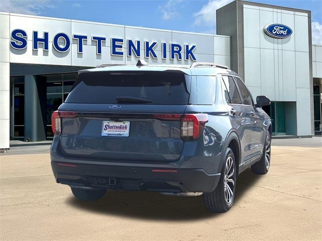 new 2025 Ford Explorer car, priced at $42,777