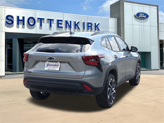 used 2025 Chevrolet Trax car, priced at $24,935