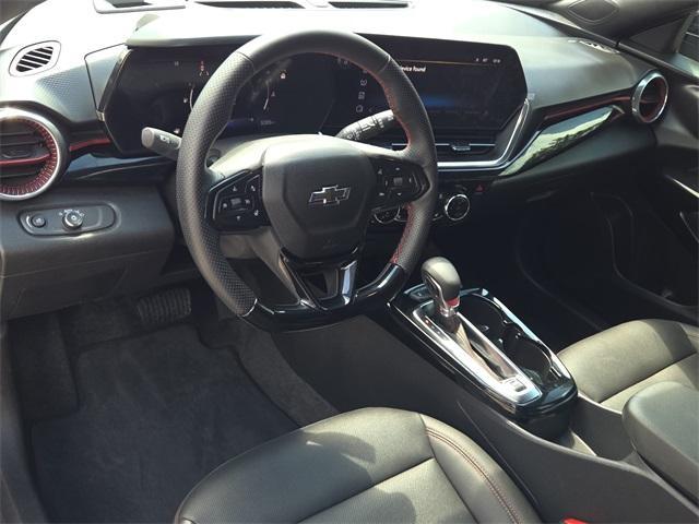 used 2025 Chevrolet Trax car, priced at $24,935