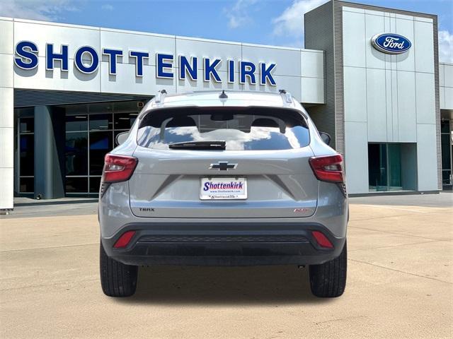used 2025 Chevrolet Trax car, priced at $24,935