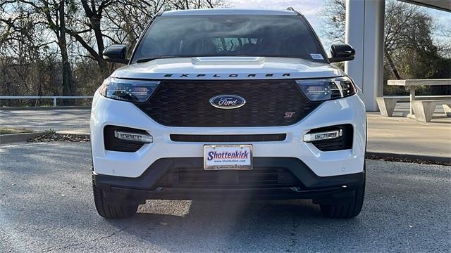 new 2024 Ford Explorer car, priced at $59,960