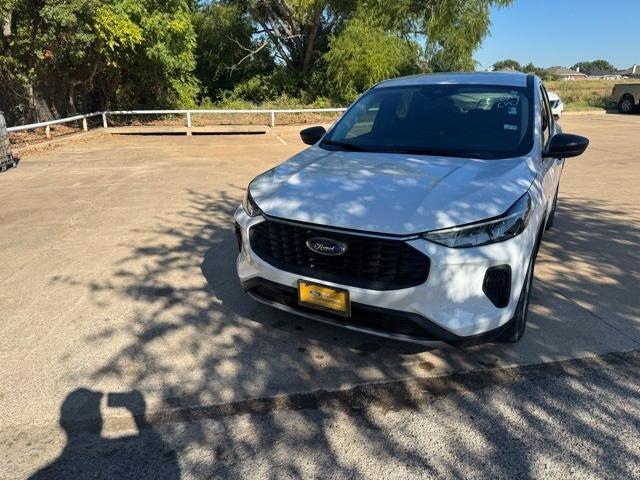used 2023 Ford Escape car, priced at $21,571