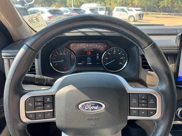 used 2024 Ford Expedition car, priced at $49,929