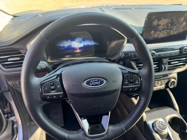 used 2022 Ford Escape car, priced at $22,980