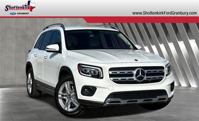 used 2020 Mercedes-Benz GLB 250 car, priced at $23,465