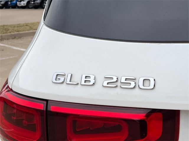 used 2020 Mercedes-Benz GLB 250 car, priced at $24,443