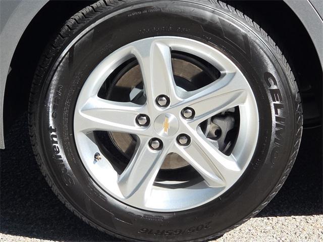 used 2024 Chevrolet Malibu car, priced at $17,904