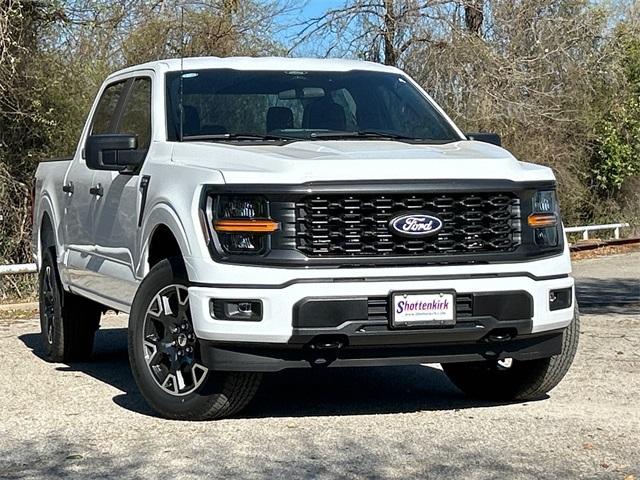new 2025 Ford F-150 car, priced at $48,676
