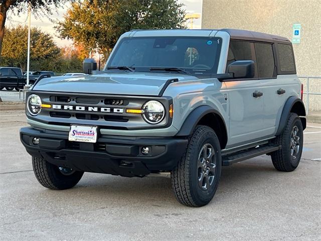 new 2024 Ford Bronco car, priced at $45,746