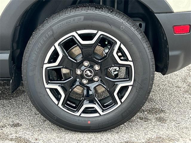 new 2025 Ford Bronco Sport car, priced at $36,952
