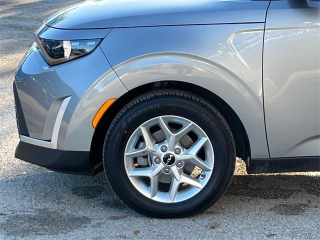 used 2023 Kia Soul car, priced at $17,757