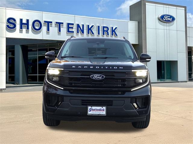 new 2025 Ford Expedition car, priced at $69,345