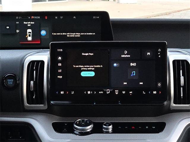 new 2025 Ford Expedition car, priced at $69,345