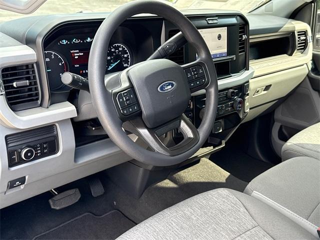 new 2025 Ford F-250 car, priced at $65,271