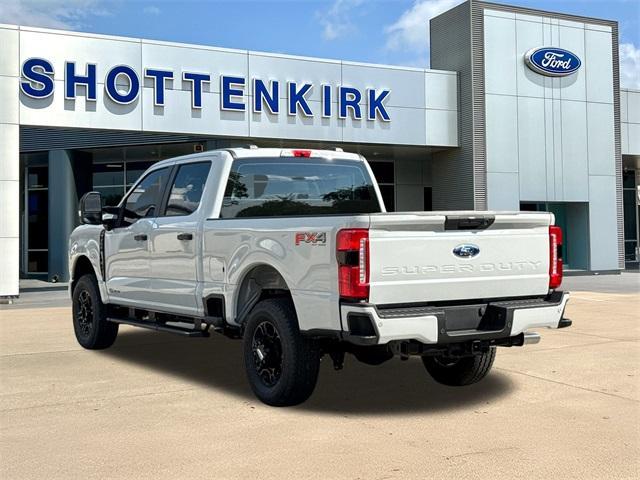 new 2025 Ford F-250 car, priced at $65,271
