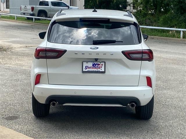 new 2024 Ford Escape car, priced at $23,000