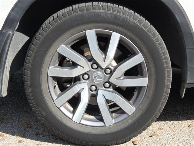 used 2021 Honda Pilot car, priced at $22,337