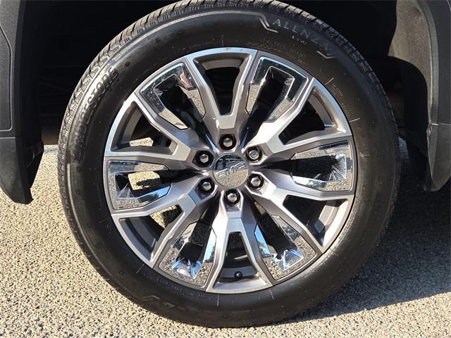 used 2022 GMC Sierra 1500 car, priced at $43,470
