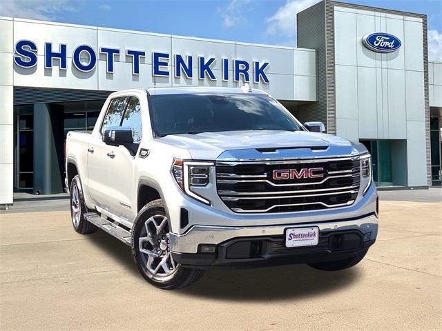 used 2022 GMC Sierra 1500 car, priced at $45,980