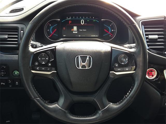 used 2021 Honda Pilot car, priced at $23,487